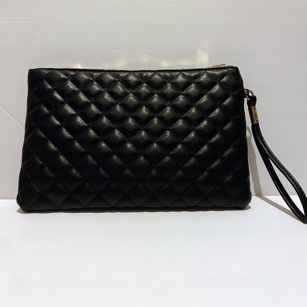 Wristlet